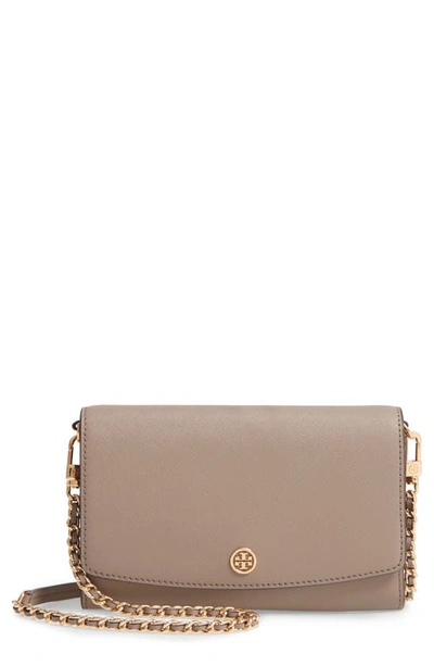 Tory Burch Robinson Leather Wallet On A Chain In Gray Heron (grey)