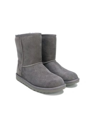 Ugg Teen Classic Shearling Boots In Grigio