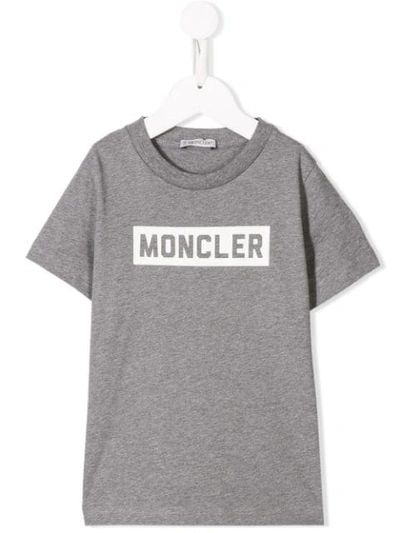 Moncler Kids' Logo Print T-shirt In Grigio