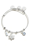 ALEX AND ANI SNOWFLAKE TRIO CHARM 2019 ADJUSTABLE WIRE BANGLE,A19BLKF01SS