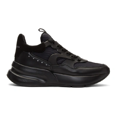 Alexander Mcqueen Oversized Runner Low-top Sneakers In Black/silver