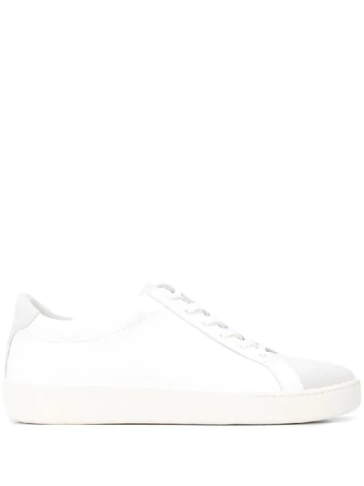 Vince Janna Sneakers In White