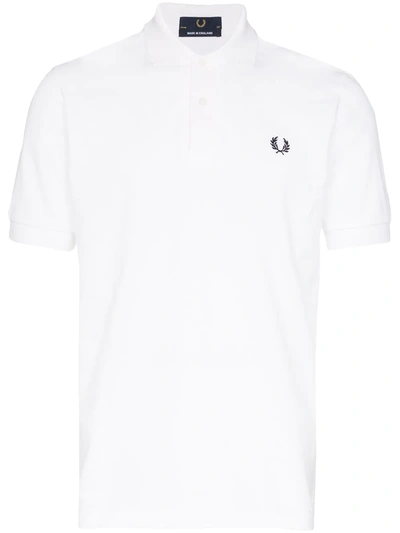 Fred Perry Logo Embroidered Polo Shirt In White