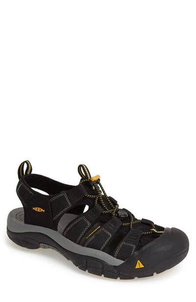 Keen Wide Width Newport H2 Sandal In Black