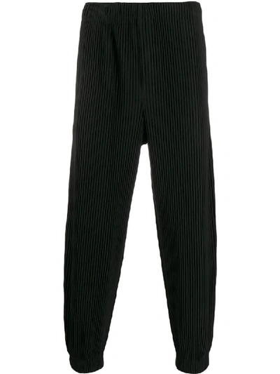 Issey Miyake Pleated Tapered Trousers In Black