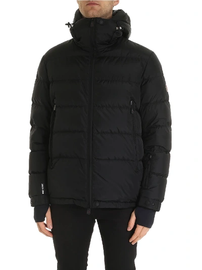 Moncler Isorno Down Jacket In Black