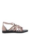 Janet & Janet Sandals In Pastel Pink