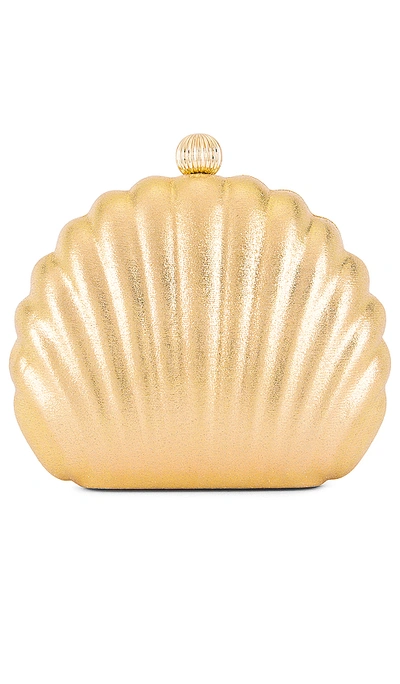 Amber Sceats Shell Clutch In Gold