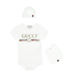 GUCCI COTTON BODYSUIT, BIB AND HAT SET,P00372420