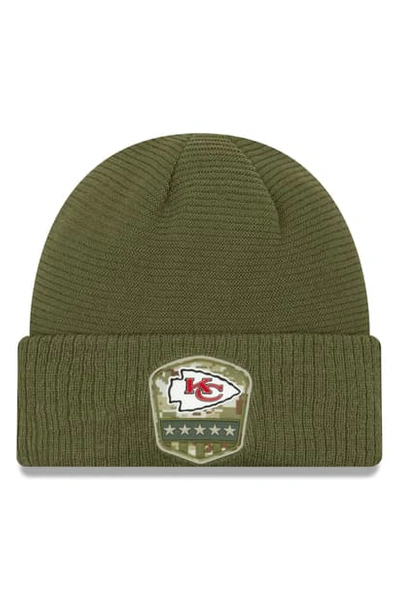 New Era Kansas City Chiefs On-field Salute To Service Cuff Knit Hat In Olive