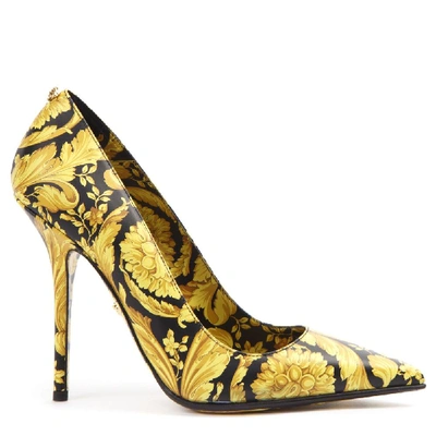 Versace 110mm Barocco Printed Leather Pumps In Brown
