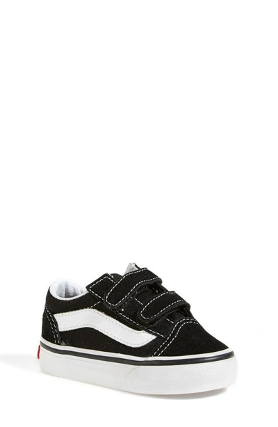 Vans Kids' Old Skool V Sneaker In Black/ True White
