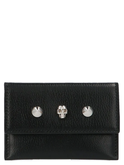 Alexander Mcqueen Small Skull Leather Zippered Card Holder In Black/red