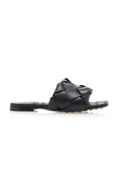 Bottega Veneta The Lido Intrecciato Leather Sandal In Black