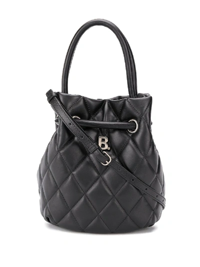 Balenciaga Diamond Quilted Bucket Bag In 黑色