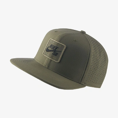 Nike Sb Aerobill Pro 2.0 Skate Hat In Medium Olive/black
