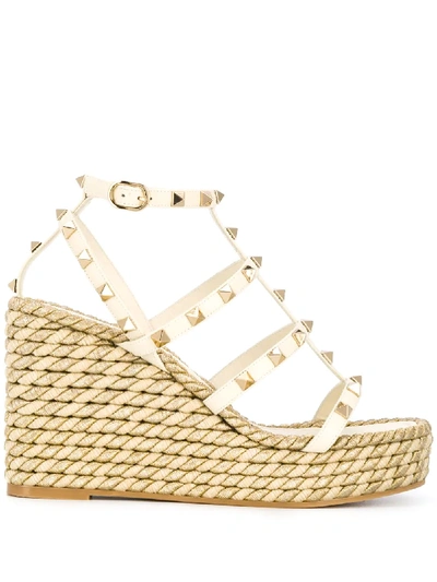 Valentino Garavani Rockstud Wedge Sandals In Neutrals