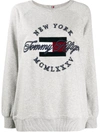 Tommy Hilfiger Embroidered Logo Sweater In Grey