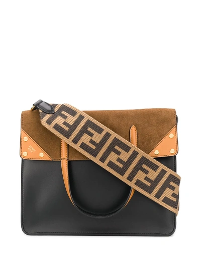 Fendi Flip Tote In 黑色