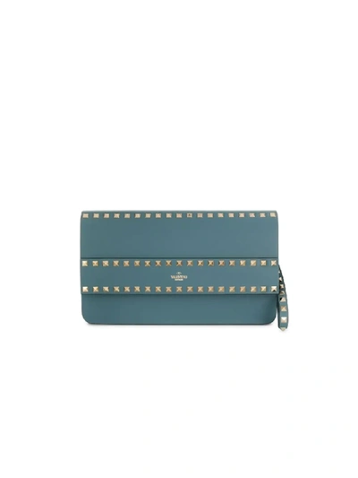 Valentino Garavani Garavani Rockstud Clutch In 蓝色