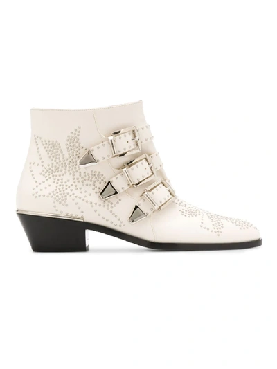 Chloé Susanna Studded Ankle Boots In 白色