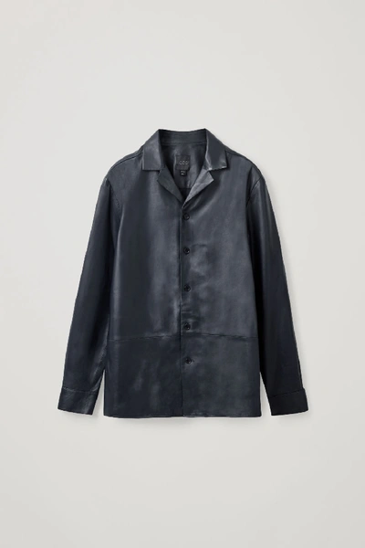 COS Leather Overshirt 黒 レザージャケット ボタン付き 23561298?w=400