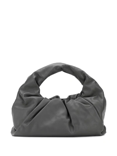 Bottega Veneta The Pouch Shoulder Bag In 灰色