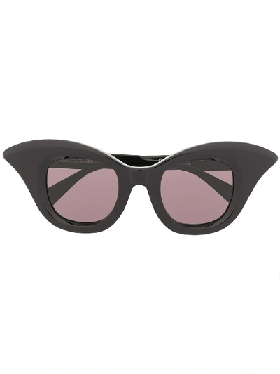 Kuboraum B20 Cat Eye Sunglasses In 黑色