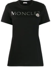 Moncler Logo Print T-shirt In 黑色
