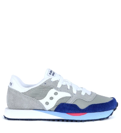 Saucony Dxn Trainer Sneaker In Light Grey And Blue Navy Suede In Grigio