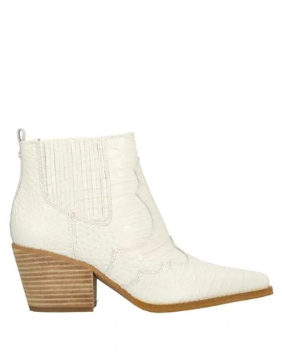 Sam Edelman Winona Crocodile-embossed Leather Ankle Boots In White