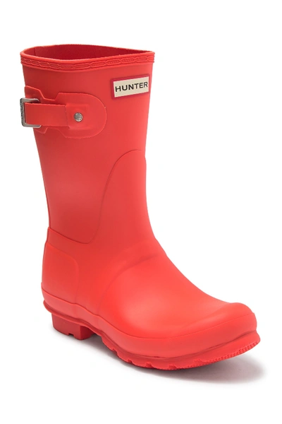 Hunter Original Short Waterproof Rain Boot In Light House