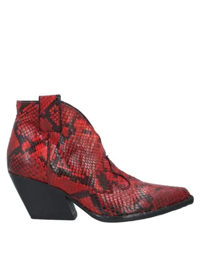 Elena Iachi Ankle Boot In Red