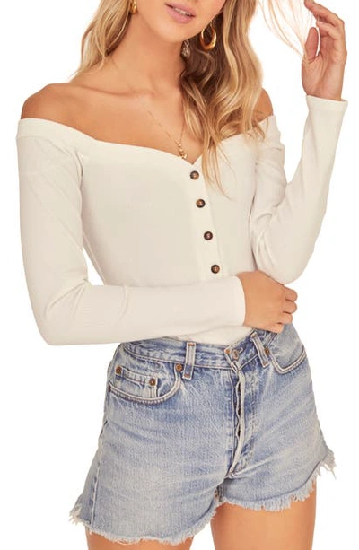 Astr Miya Off The Shoulder Long Sleeve Bodysuit In Off White