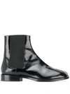 Maison Margiela Tabi Patent-leather Brogues In Black