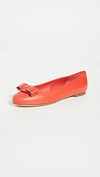 Ferragamo Viva Bow Ballet Flat In Arid Coral