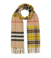 BURBERRY CONTRAST CHECK SCARF,15118609