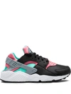 NIKE WMNS AIR HUARACHE RUN SNEAKERS