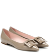 Roger Vivier Gommettine Ball Leather Ballet Flats In Beige