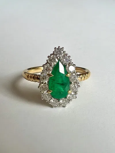 23carat Pear-cut Emerald Diamond Ring 9.5