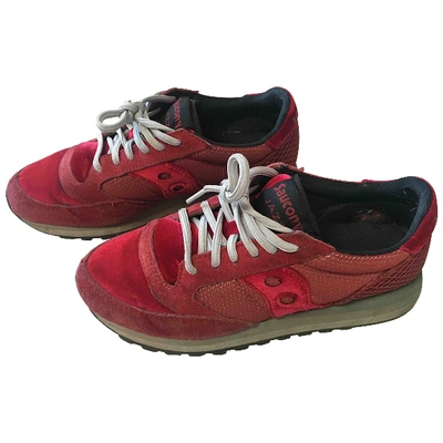 Pre-owned Saucony Velvet Trainers In Burgundy