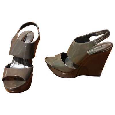 Pre-owned Schutz Patent Leather Sandals In Grey