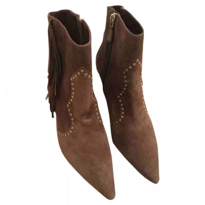 Pre-owned Carolina Herrera Ankle Boots In Brown
