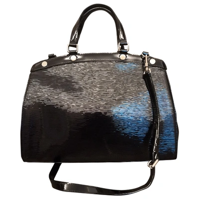 Pre-owned Louis Vuitton Bréa Patent Leather Handbag In Black