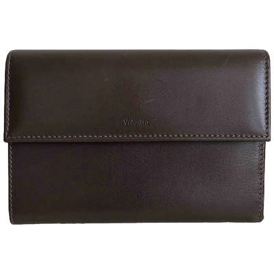 Pre-owned Valextra Leather Wallet In Khaki