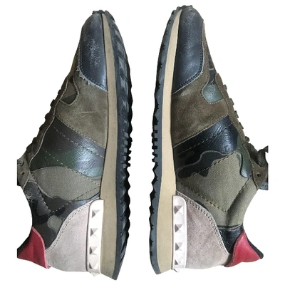 Pre-owned Valentino Garavani Rockrunner Leather Trainers In Green