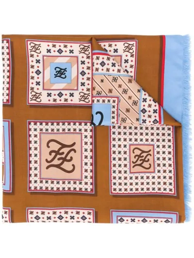Fendi Karligraphy 围巾 In Brown