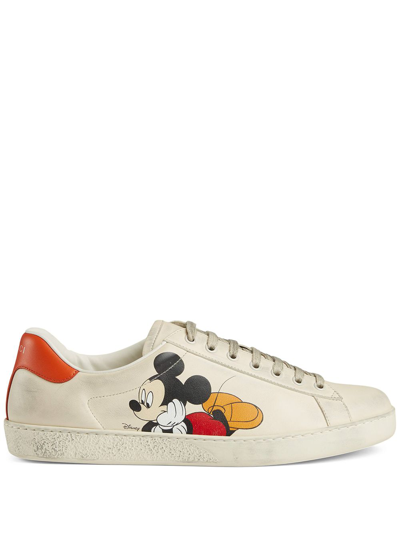 Gucci X Disney Mickey Mouse Ace 拼色板鞋 In White