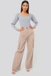 MISSLISIBELL X NA-KD BIG POCKET CARGO PANTS BEIGE