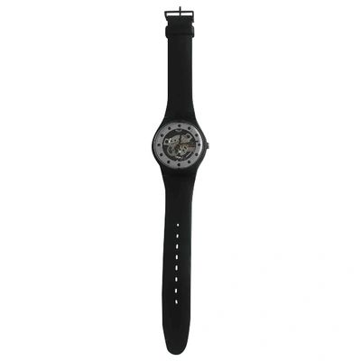 Pre-owned Swatch Watch In Black